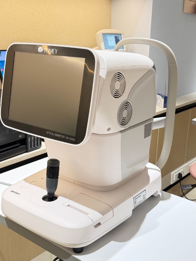 OA-2000 Optical Biometry at EYON Eye & Laser Institute, Kharadi, Pune