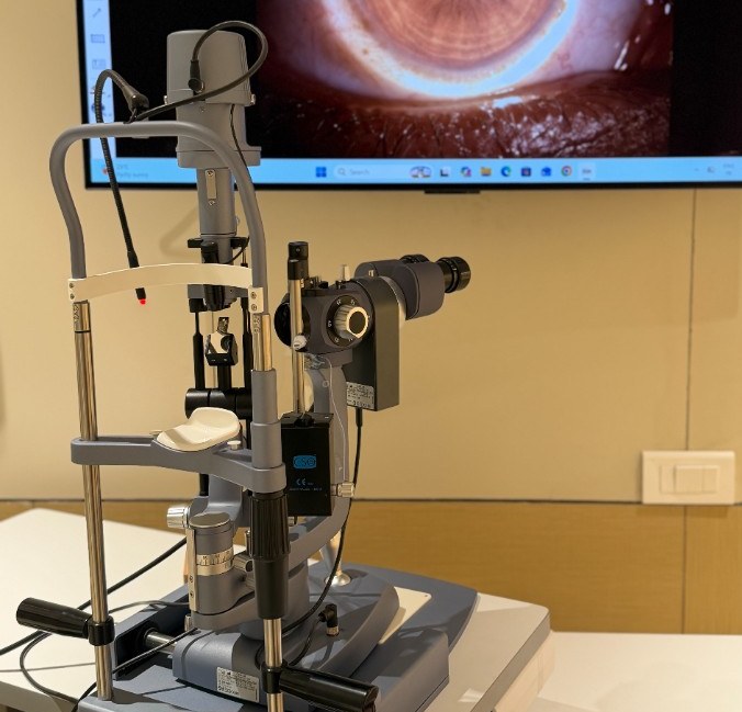 Digital Slit-Lamp Imaging at EYON Eye & Laser Institute, Kharadi, Pune