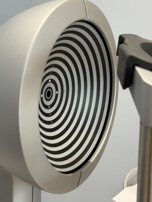 Placido-disc corneal topographer used to map the cornea before LASIK at EYON Eye and Laser Institute, Kharadi, Pune